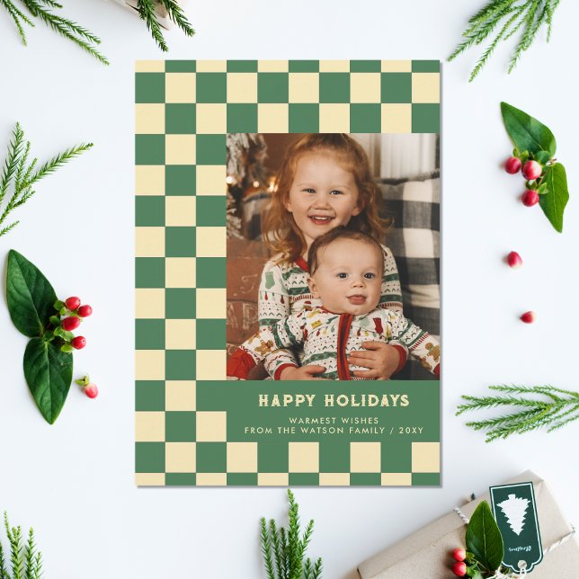 Cartão Postal De Festividades Foto de Feriados Felizes Verificados pela Green Re (Green Retro Groovy Checkered Happy Holidays Photo Holiday Postcard)