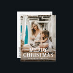 Cartão Postal De Festividades Foto mínima do Natal moderno<br><div class="desc">Cartaz de Natal moderno com um design simples e mínimo com "Feliz Natal" numa fotografia divertida e ousada sobre a sua foto favorita. O verso tem uma segunda imagem junto com sua mensagem personalizada em preto e branco.</div>