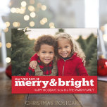 Cartão Postal De Festividades Foto moderna de feliz e Negrito - branco vermelho<br><div class="desc">Que seus dias sejam felizes e brilhantes. Uma imagem de cheio horizontal está incluída na frente. Um design de feriado simples e na moda que destaca suas fotos. Se tiver algum problema com as suas imagens ou texto,  clique no botão personalizar e poderá mover as coisas e fazer alterações.</div>