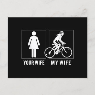 CARTÃO POSTAL DE FESTIVIDADES FUNNY CYCLING - YOUR WIFE - MY WIFE CYCLIST