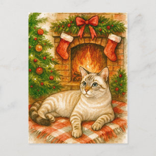 Cartão Postal De Festividades Gato de Natal Aconchegante junto à Lareira Cartão