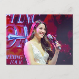 Cartão Postal De Festividades Ginny Natnicha Pratipnatsiri 