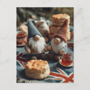 Cartão Postal De Festividades Gnomos Patrióticos Aproveitando o Tea da Tarde Bri