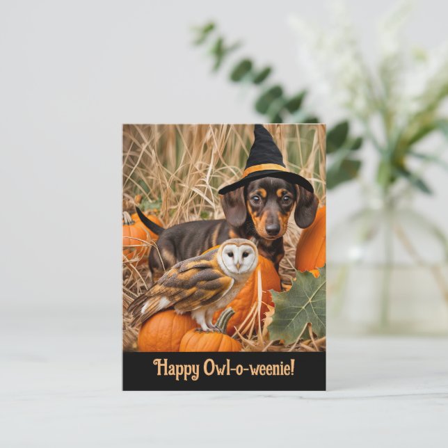 Cartão Postal De Festividades Halloween Cute Dachshund Pup Owl (Em pé/Frente)
