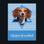 Cartão Postal De Festividades Hanukkah Star de David - Beagle<br><div class="desc">O que poderia fazer com que dizer Feliz Hanukkah fosse mais divertido do que ter esse Cachorro Beagle vestindo um Yamaka cercado pela Estrela de David. Este design de feriado caprichoso irá certamente agradar aos seus amigos e familiares, assim como a outros amantes de cães. Este design está disponível em...</div>