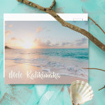 Cartão Postal De Festividades Mele Kalikimaka BelBeauily Beach Christmas<br><div class="desc">Estes cartões postais de Natal bonito à beira do mar apresentam uma paisagem costeira maravilhosa no nascer do sol com uma magnífica tipografia que lê Mele Kalikimaka. Um modo havaiano bonito de dizer Feliz Natal em estilo. Leva-me à praia este feriado.</div>