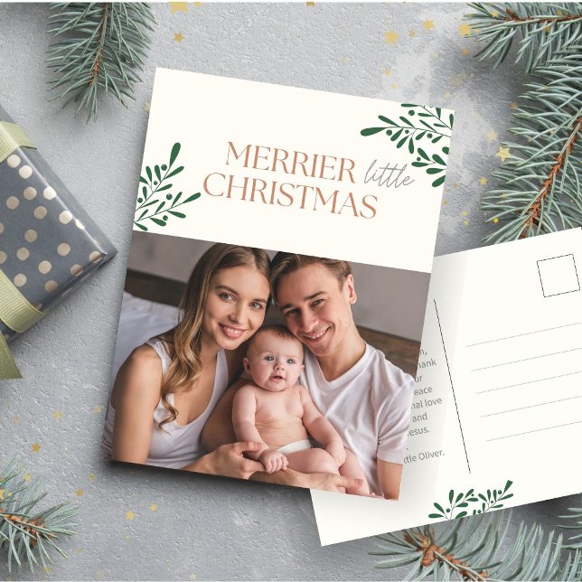 Cartão Postal De Festividades Merrier Little Christmas One Photo Greenery Lined (Criador carregado)