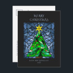 Cartão Postal De Festividades Natais vintages De Vidro Estampado<br><div class="desc">Estes bonitos cartões postais de Natal de 4, 25" x 5, 6" apresentam um design de vidro colorido de água feito com a mão, apresentando uma árvore de Natal com uma estrela dourada com ornamentos vermelhos com fundo em tons de azul. A saudação editável é "Feliz Natal", e marcadores para...</div>