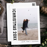 Cartão Postal De Festividades Natal Personalizado Moderno e Minimalista<br><div class="desc">Apresentando nosso Cartão-postal personalizado de Natal minimalista moderno, uma foto personalizada, uma forma na moda e conveniente de enviar cartões de natal quentes para seus entes queridos. Esses cartões postais são projetados tendo em mente a simplicidade e a personalização, e os fazer de uma escolha prática, mas sincera, para a...</div>
