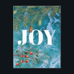 Cartão Postal De Festividades Natal Summer Ocean Beach Joy Xmas<br><div class="desc">Cruzando ondas azuis profundas no fundo com coníferas e bagas de Natal moldando a palavra "JOY". Um belo Natal temia design litorâneo ideal para o Natal no Verão ou para as celebrações do Natal litorâneo.</div>