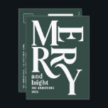 Cartão Postal De Festividades Natal verde moderno e simples<br><div class="desc">O moderno e mínimo tradicional retrorreflector da tipografia gráfica de vintage verde feliz cartão de Natal. Parte de uma coleção de feriados divertida.</div>