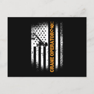 Cartão Postal De Festividades Operador de Crane Construção Site American Flag