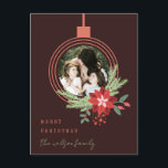Cartão Postal De Festividades Ornament Photo Poinsettia Brown Feliz Natal<br><div class="desc">Se precisar de mais alguma personalização,  por favor,  sinta-se à vontade para me enviar uma mensagem em yellowfebstudio@gmail.com.</div>