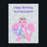 Cartão Postal De Festividades Parabéns, neta, Dragão Rosa<br><div class="desc">Este cartão postal de aniversário para uma neta tem o meu desenho de um dragão jovem rosa e bonito com asas. Adicionei uma tiara na cabeça. O doce dragão rosa segura um bolo com velas e um monte de balões. Você pode alterar o texto na parte frontal para tornar este...</div>