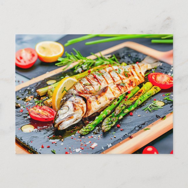 Cartão Postal De Festividades Peixes grelhados com espargos e tomate (Frente)