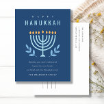 Cartão Postal De Festividades Pequeno e simples velas de menorah azul feliz Hanu<br><div class="desc">Se precisar de mais alguma personalização,  por favor,  sinta-se à vontade para me enviar uma mensagem em yellowfebstudio@gmail.com.</div>