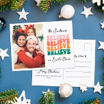 Cartão Postal De Festividades Retro acreditamos em Papais noeis foto da família<br><div class="desc">Envie este cartão-postal de Natal retrógrado para compartilhar felicidade,  amor,  um toque de alegria festiva,  e uma vibração alegre com seus entes queridos. Adicione uma de suas fotos favoritas da família para personalizá-la e capturar a beleza da estação.</div>