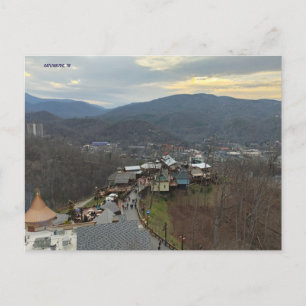Cartão Postal De Festividades Serenidade da Montanha Fumegante: Gatlinburg de Ci