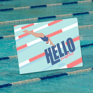 Cartão Postal De Festividades Título Nadador de Piscina Retro Moderno Tipografia