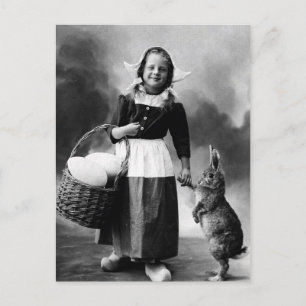 Cartão Postal De Festividades Vintage Páscoa Photo Girl com Big Bunny Rabbit