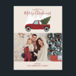 Cartão Postal De Festividades Vintage Red Truck Foto de Natal<br><div class="desc">Ilustração química de um velho caminhão vermelho de moda carregando uma árvore de Natal. Personalize este design com sua foto favorita da família e uma mensagem personalizada.</div>