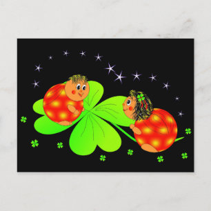cartão postal de ladybugs e clovers