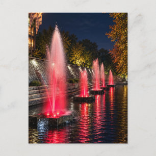 Cartão Postal de Reflexos da Fonte Vermelha à Noit