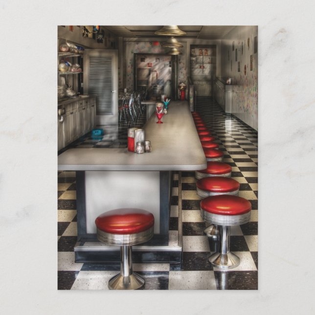 Cartão Postal Década de 1950 - O Sorvete  (Frente)