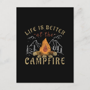 Cartão Postal Design de Acampamento ao Redor da Fogueira