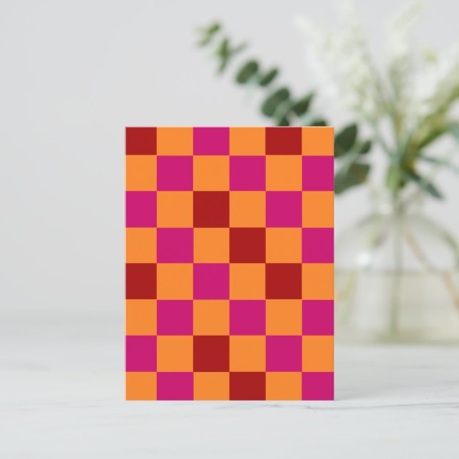 Cartão Postal Design de padrão xadrez vermelho laranja rosa (Em pé/Frente)