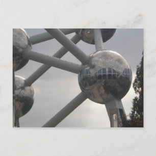 Cartão Postal Detalhe do edifício Atomium em Bruxelas, Bélgica