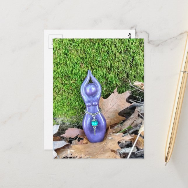 Cartão Postal Deusa Púrpura na Folha e Moss do outono das Flores (Frente/Verso In Situ)