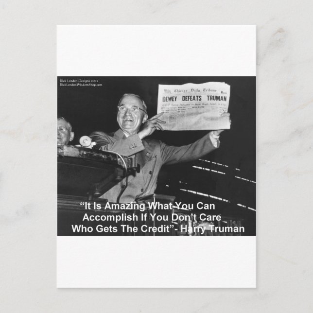 Cartão Postal Dewey Beats Truman Engraçado Oferece Botões De Cam (Frente)