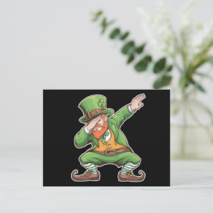 Cartão Postal Dia de São Patrício Dab Dabbing Leprechaun Em Verd