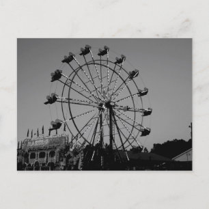 Cartão Postal Diversão na Feira: Andando na Roda Gigante e no Pa