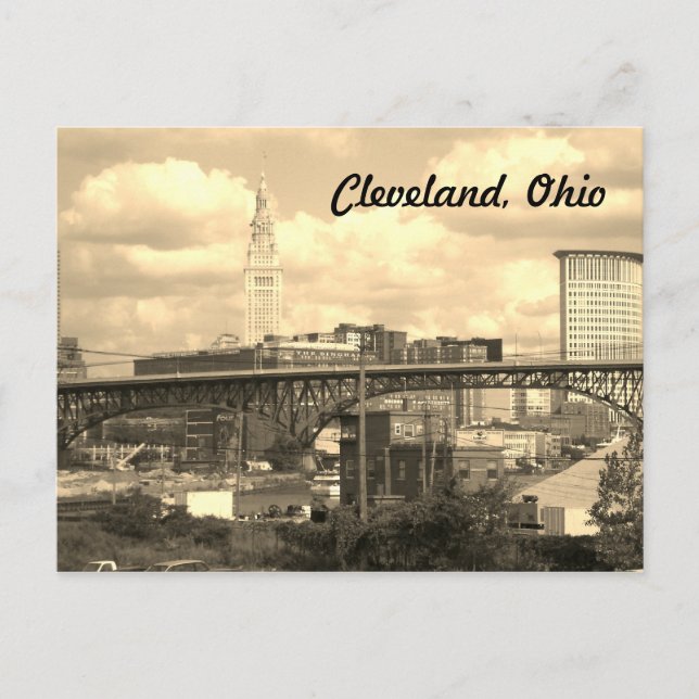 Cartão postal do céu sepia de Cleveland Ohio (Frente)