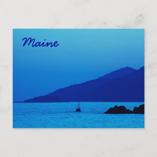 cartão postal do pôr do sol azul do Maine com barc