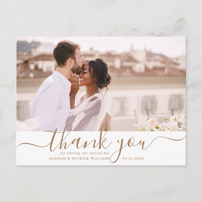 Cartão Postal Dourado Script Moderno Casamento Obrigado Foto (Frente)