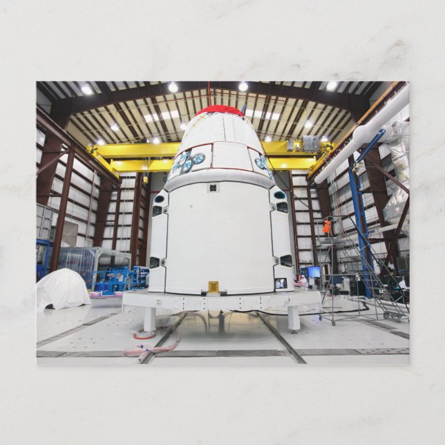 Cartão Postal Dragão se prepara para reabastecer (Frente)