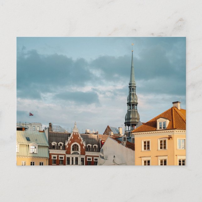 Cartão Postal Edifícios históricos no Velho Riga, Letônia (Frente)
