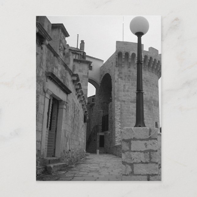 Cartão Postal Edifícios pedonais em Korcula (Frente)