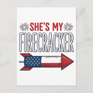 Cartão Postal Ela é Meu Fogos de Artifício Casal Patriótico Desi