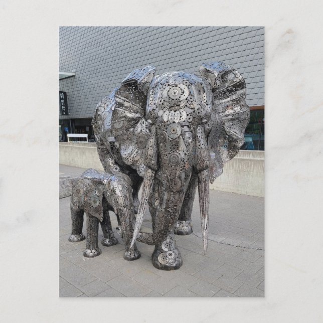 Cartão Postal Elefante de escultura (Frente)