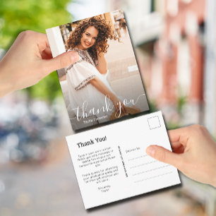 Cartão Postal Elegante Agradecimento com Letra Branca em Foto de
