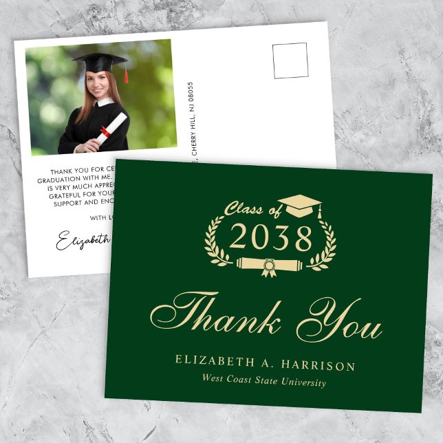 Cartão Postal Elegante Foto Dourada Graduação Verde Obrigado (An elegant photo graduation thank you card to show gratitude to friends and family for their support)