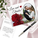 Cartão Postal Elegante Refletindo Rosa vermelha Amor e Obrigados<br><div class="desc">Este belo cartão postal é uma maneira simples, mas pensativa, de obrigado aos seus convidados de casamento. Ele apresenta uma design com sua foto de casamento em um quadro em forma oval, e uma rosa vermelha enfeitada durante solteiro refletindo em uma piscina de água. A legenda diz "Amor e Obrigados"...</div>