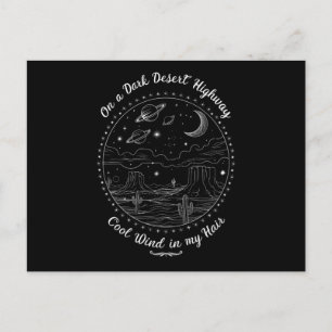 Cartão Postal Em uma escura rodovia do deserto, viagem, camping 