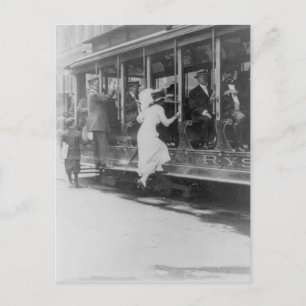 Cartão Postal Embarque em um Streetcar NYC