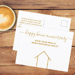 Cartão Postal Empresa Dourada Imobiliária Feliz Aniversário do L<br><div class="desc">Este cartão-postal do feliz aniversário é feito sob a tipografia quic com o nome da sua empresa real. Estes cartões postais minimalistas, brancos e dourados, apresentam um desenho simples de uma casa. Eles são perfeitos para enviar aos clientes que compram casa passados para lembrá-los de encaminhar amigos e familiares que...</div>