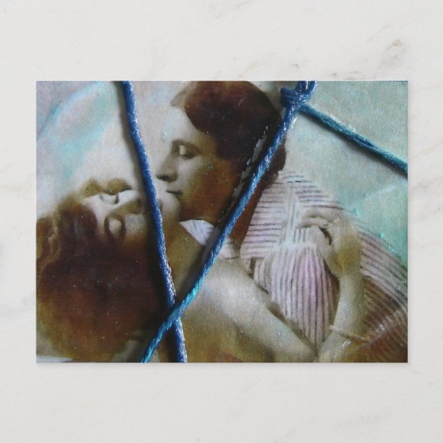 Cartão Postal Envolvido no Amor (Frente)